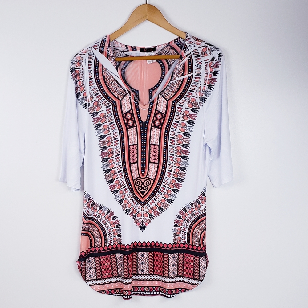 💥3for$20💥  White multi colored top